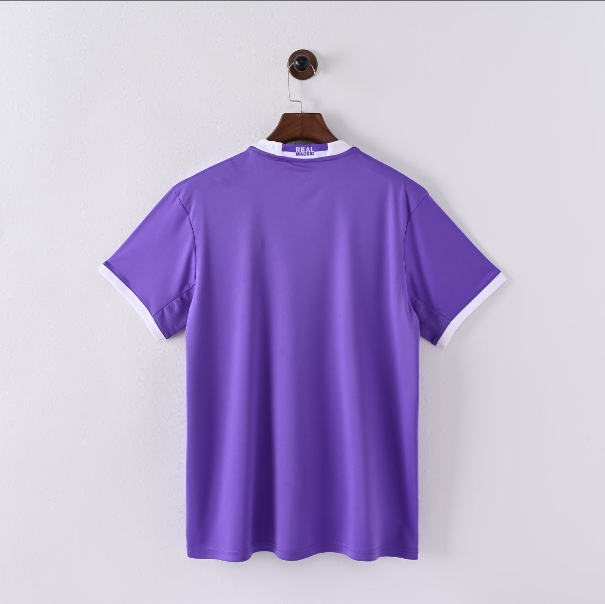 2016/17 Real Madrid Retro