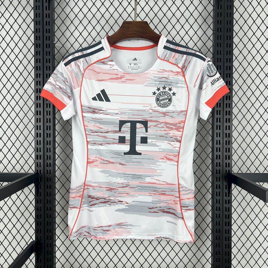Bayern Munich 2025/26 Away Womens Jersey