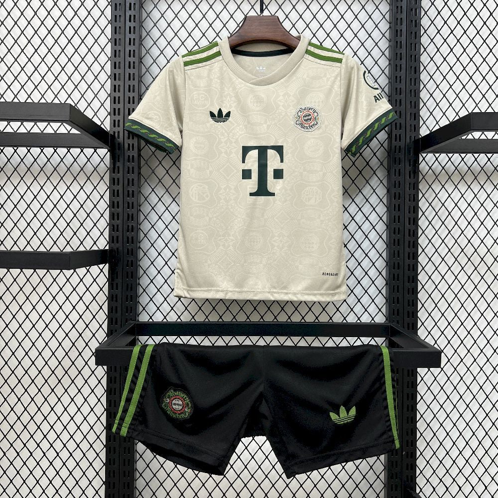 Kids Bayern Munich 2025/26 Oktoberfest Kit