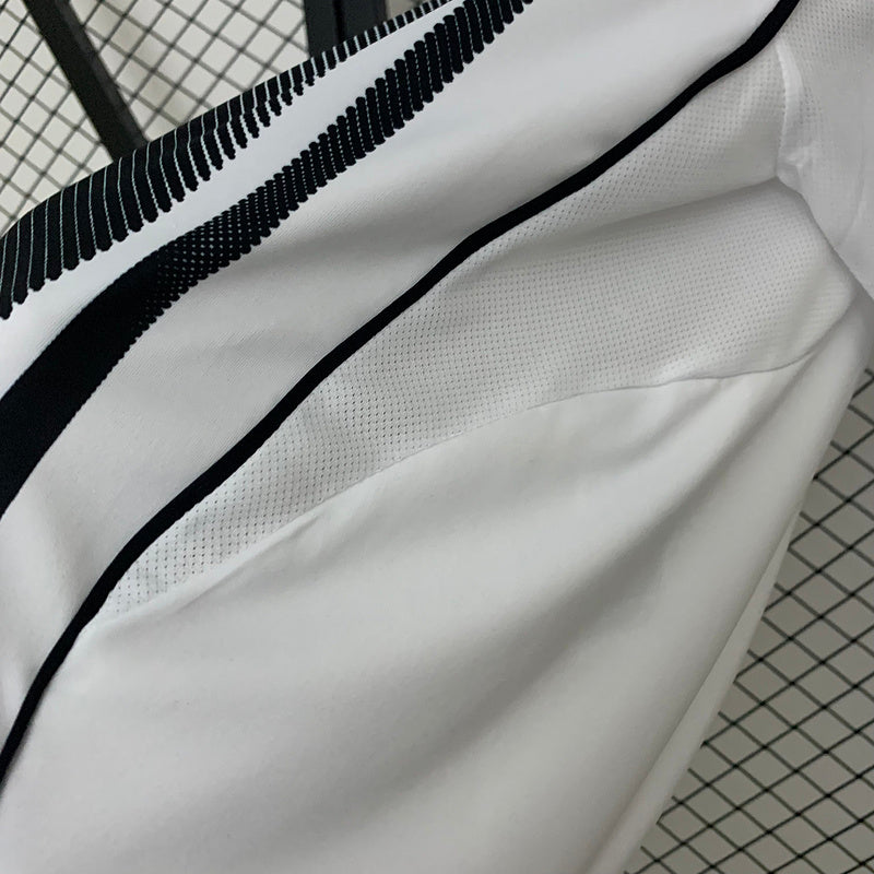 Juventus 25/26 Home Kit (WITH JEEP LOGO)