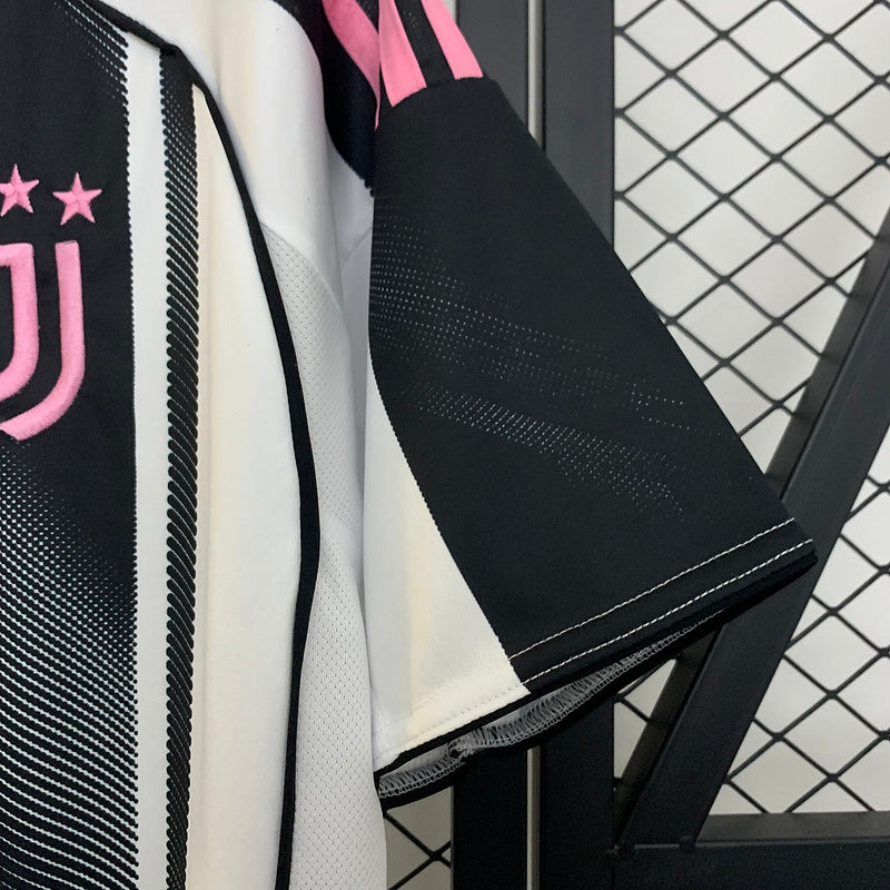 Juventus 25/26 Home Kit (WITH JEEP LOGO)