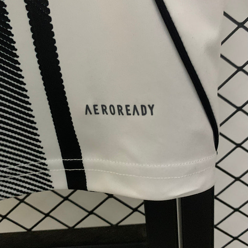 Juventus 25/26 Home Kit (WITH JEEP LOGO)