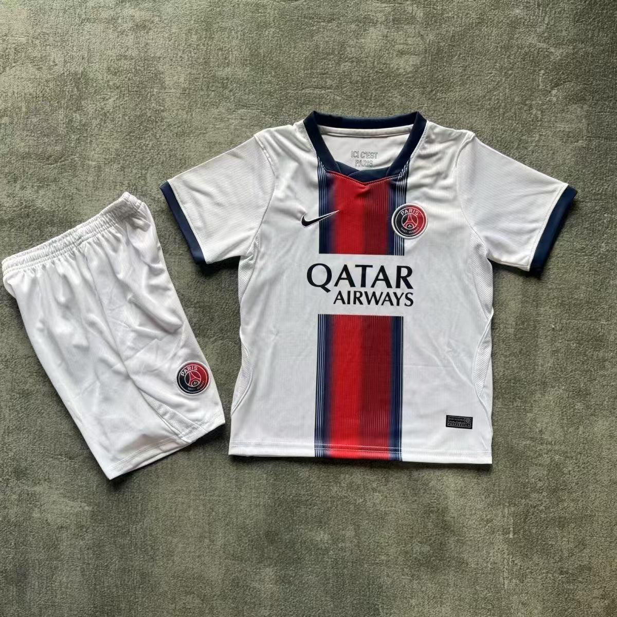 Kids Paris Saint Germain 2026/27 Away Kit