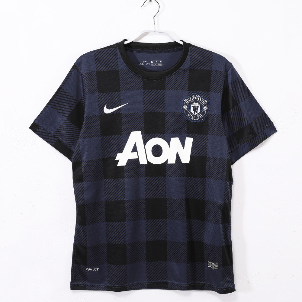 2013-14 Manchester United Retro Away Kit