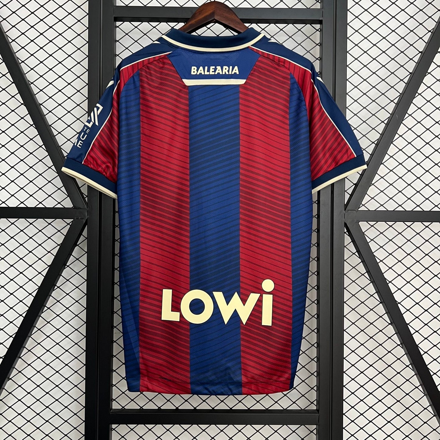 Levante 2025/26 Kit Home Kit