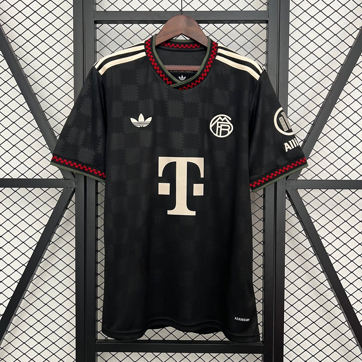 Bayern Munich 2025/26 Kit Third Kit
