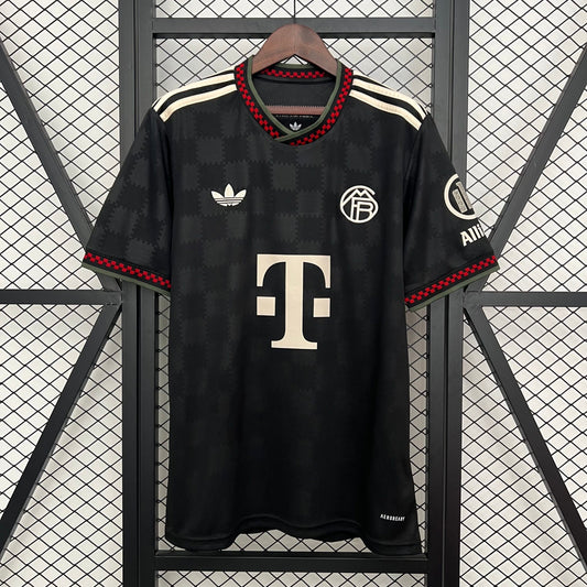 Bayern Munich 2025/26 Kit Third Kit