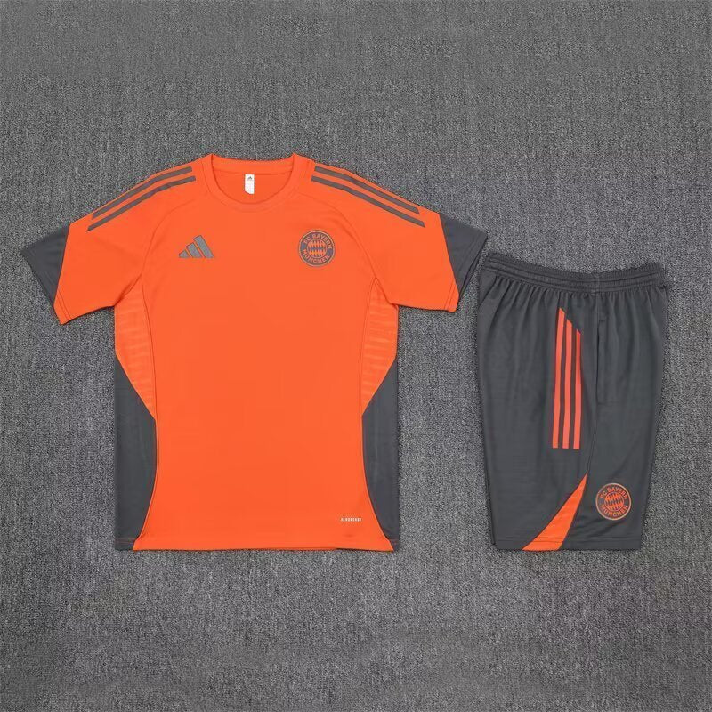 Bayern Munich 2025/26 Training Set