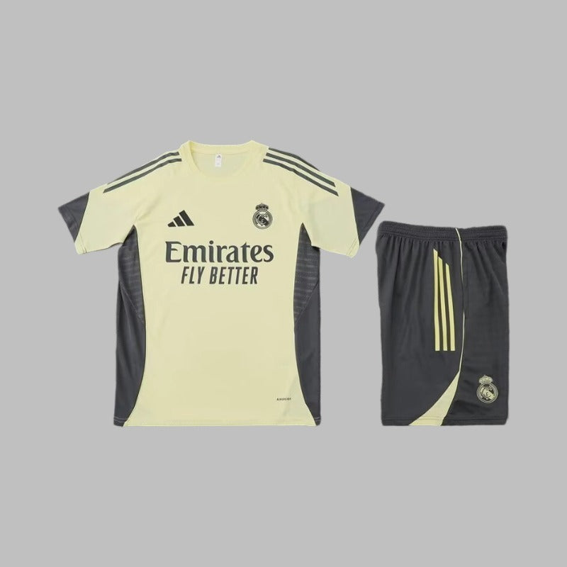 Real Madrid 2025/26 Training Set