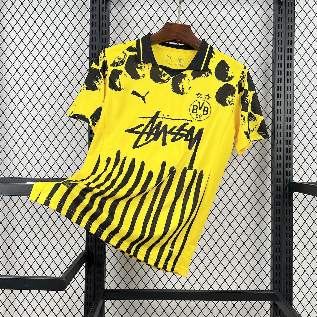 Borussia Dortmund 2025/26 Yellow Special Customized Jersey